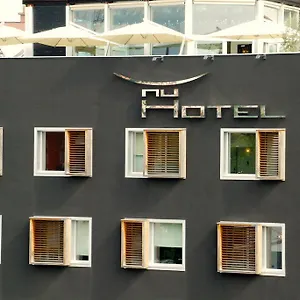Otel Nu ****